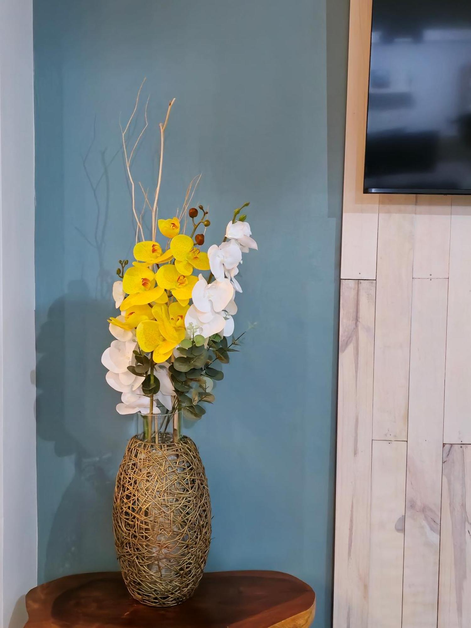 Apartamento Privado Vacacional A 5M Del Aeropuerto, 20 Minutos Del Parque Del Cafe Y Centro De Armenia Con 4 Piscinas, 3 Jacuzzi, Sauna By Molca Xperiences 3H Luaran gambar