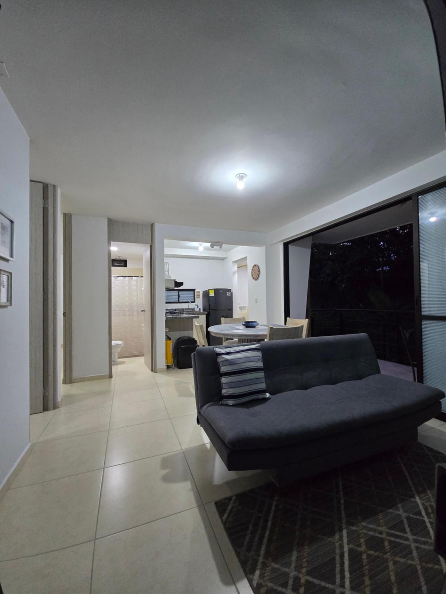 Apartamento Privado Vacacional A 5M Del Aeropuerto, 20 Minutos Del Parque Del Cafe Y Centro De Armenia Con 4 Piscinas, 3 Jacuzzi, Sauna By Molca Xperiences 3H Luaran gambar