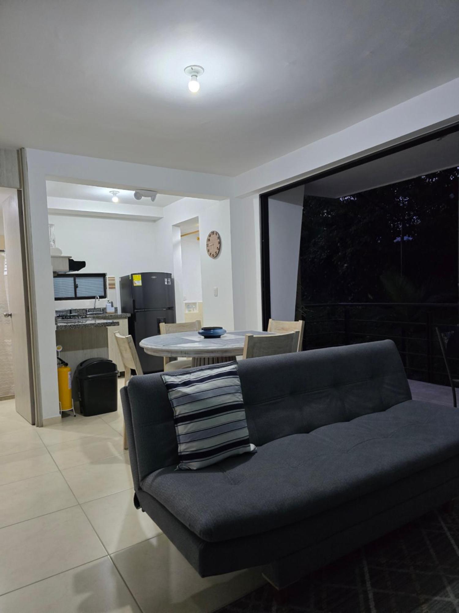 Apartamento Privado Vacacional A 5M Del Aeropuerto, 20 Minutos Del Parque Del Cafe Y Centro De Armenia Con 4 Piscinas, 3 Jacuzzi, Sauna By Molca Xperiences 3H Luaran gambar