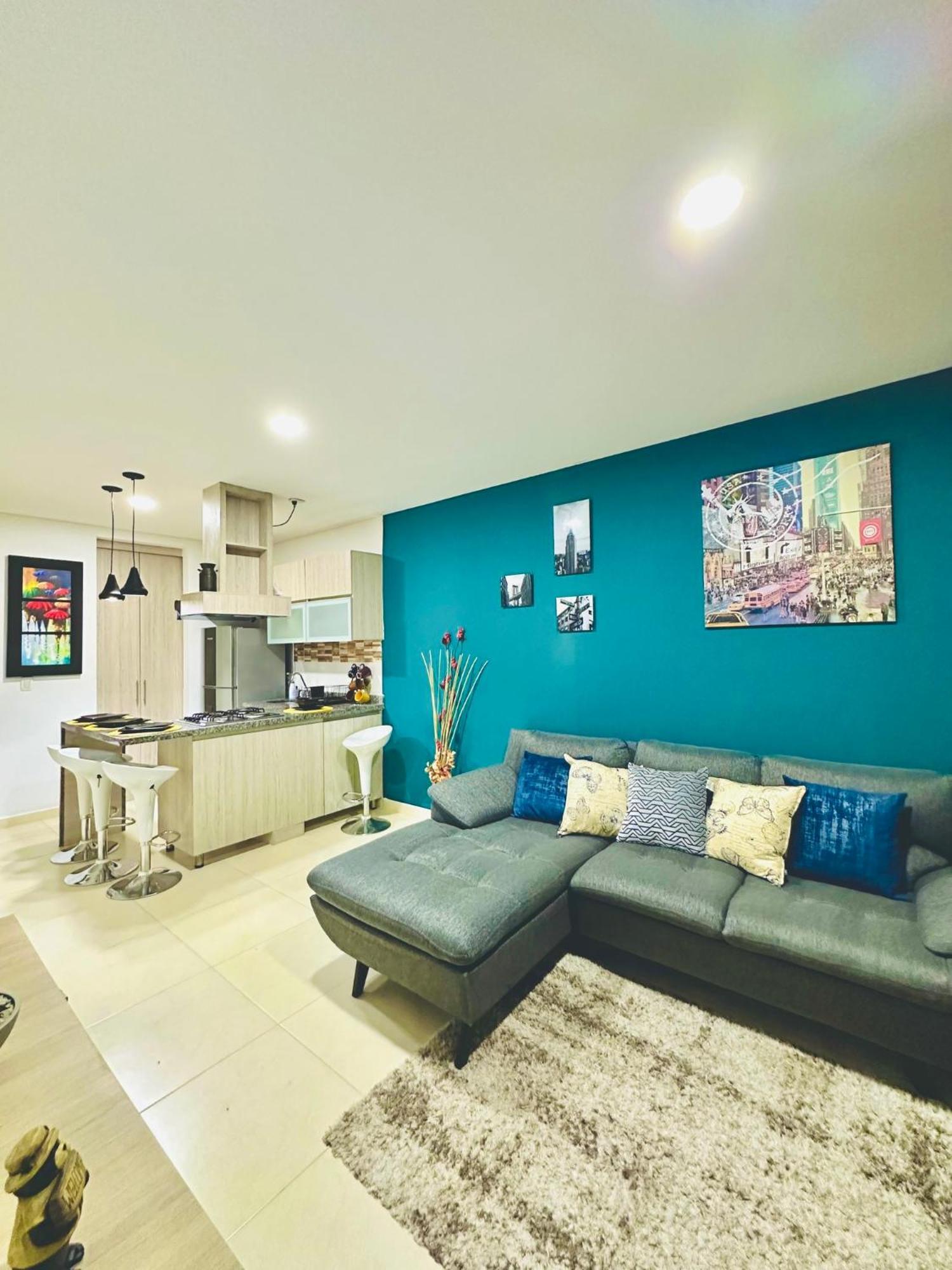 Apartamento Privado Vacacional A 5M Del Aeropuerto, 20 Minutos Del Parque Del Cafe Y Centro De Armenia Con 4 Piscinas, 3 Jacuzzi, Sauna By Molca Xperiences 3H Luaran gambar